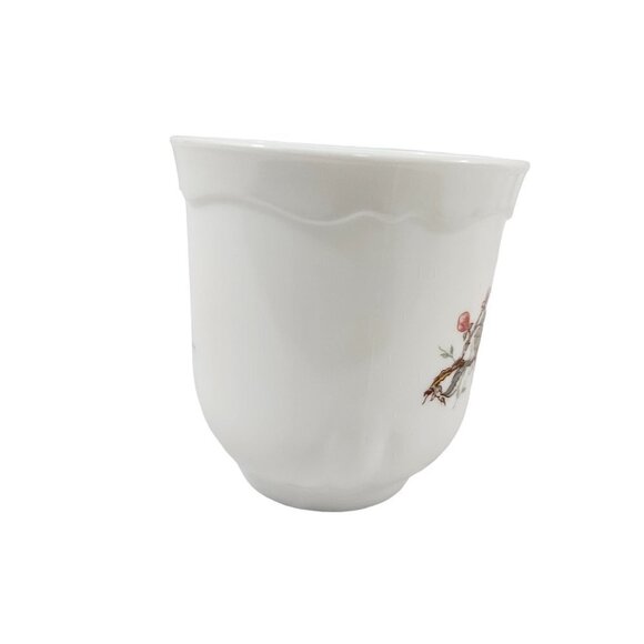 Acropal France White with Floral Accent 6 Oz Coffee Tea Mugs Cups – Set of 4 - Picture 10 of 16